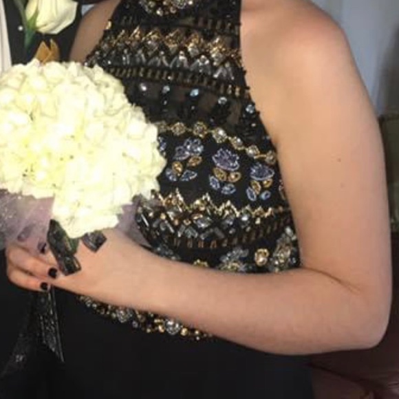 Beaded Formal/Prom dress - Picture 2 of 10